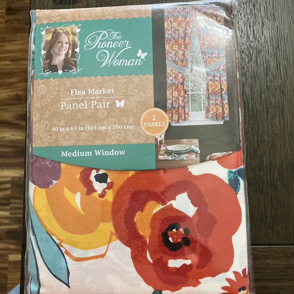 Pioneer Woman Floral Flea Market Curtain 2 Panels Multicolor 40x63